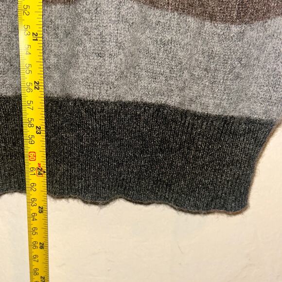 Charter Club Sweater Womens XS Gray Brown Striped Luxury Cashmere Turtleneck - Picture 7 of 7